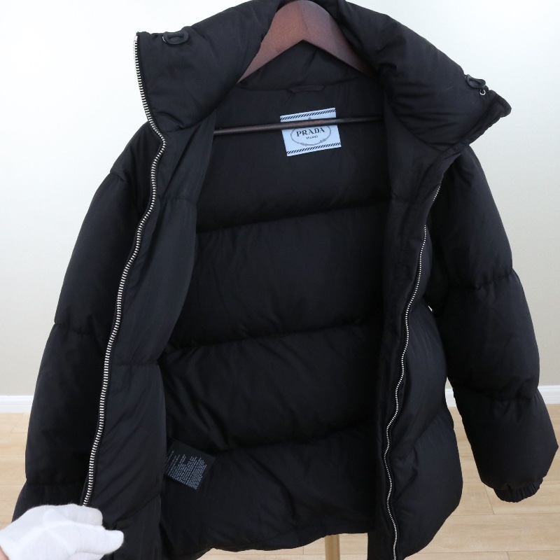 ❤️PRADA 時尚羽絨外套-4