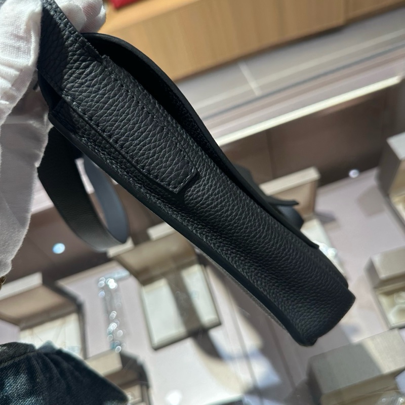 Hermes爱马仕 SteveLightjunior黑色银扣Togo皮信差包-3