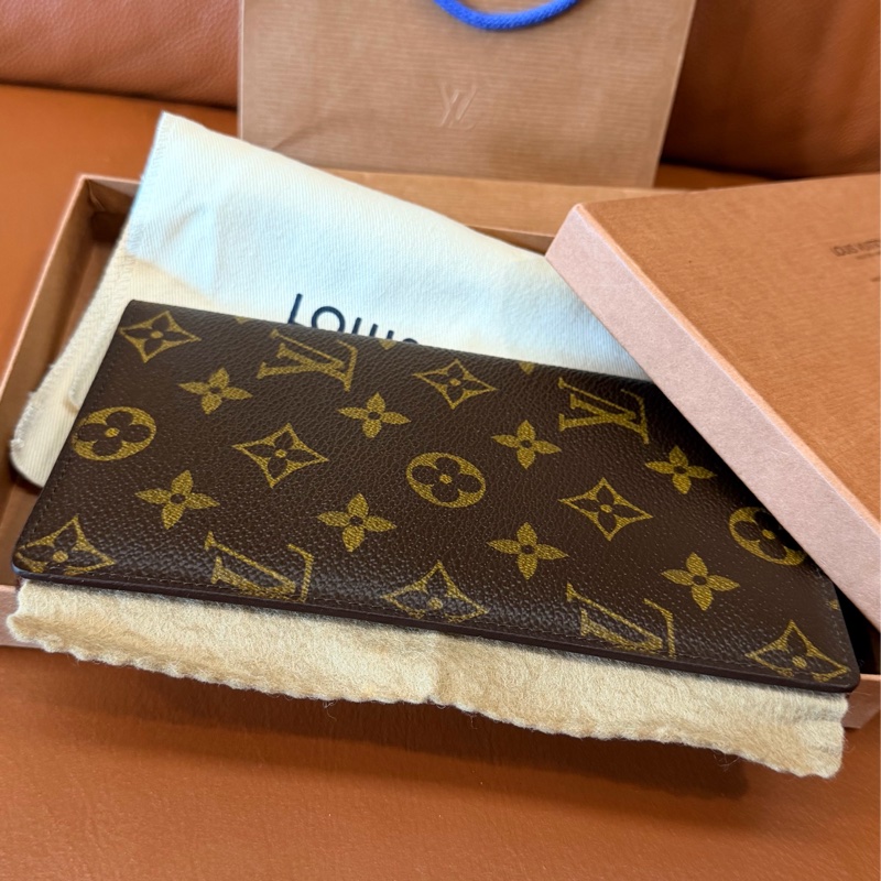 真品 LV 路易威登 Monogram 經典原花雙折長夾 護照夾 西裝正裝錢包-1