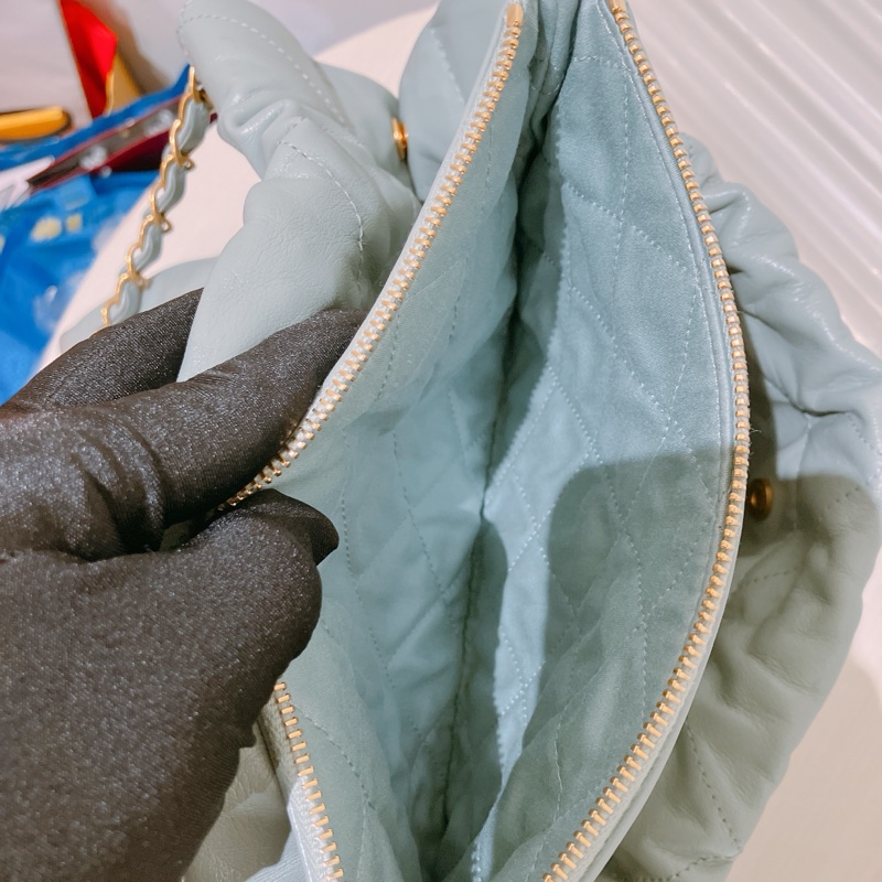 TK1863 Chanel 香奈兒中號子母垃圾袋 Shiny Calfskin Quilted 22 Medium Haze Blue X GHW-26