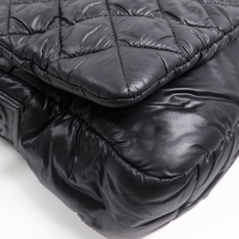 CHANEL 尼龍Coco Cocoon Messenger銀扣肩背袋-5