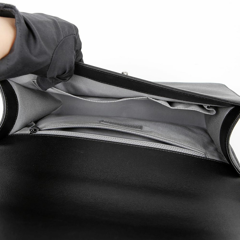 【包稅】CHANEL A92193 男童大單肩斜背包-10