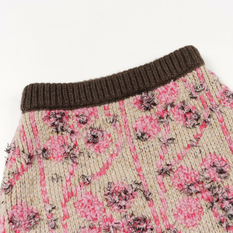 香奈兒 COCO 標誌半身裙，羊絨羊毛材質，米色、棕色、粉紅色，二手女款，38碼-5