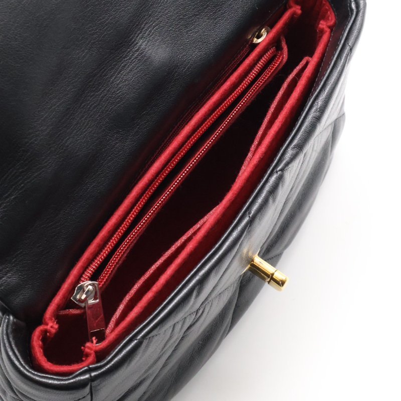 CHANEL 19 Bag 菱格紋羊皮手提肩背包 26 - 黑金29開-5