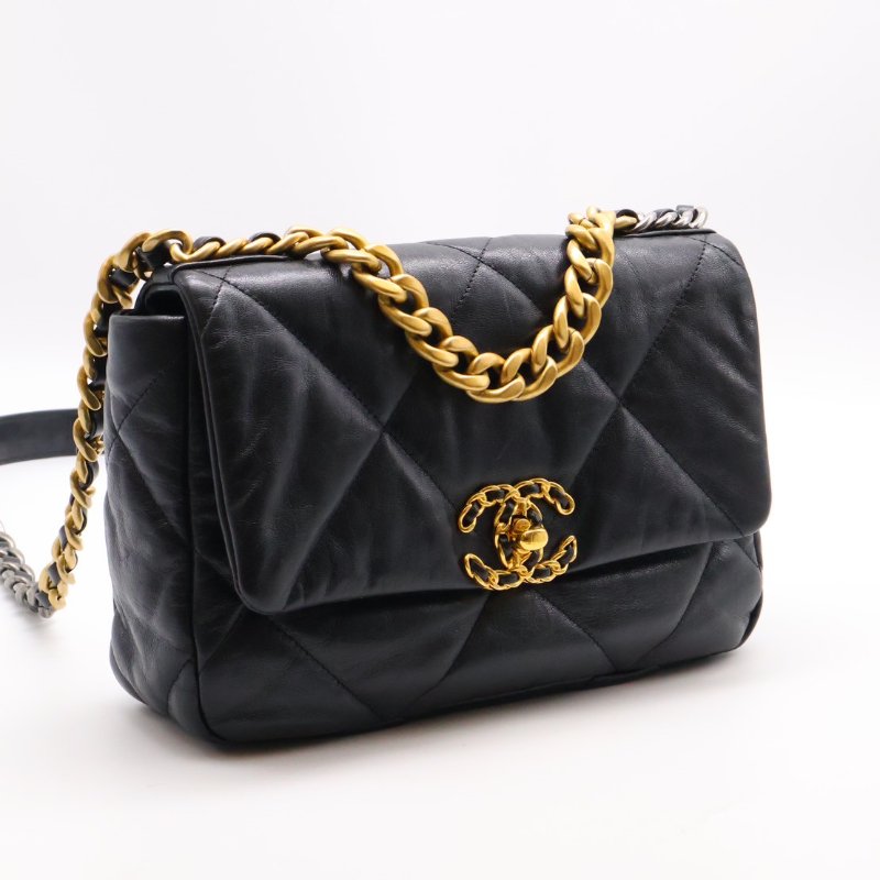CHANEL 19 Bag 菱格紋羊皮手提肩背包 26 - 黑金29開-9