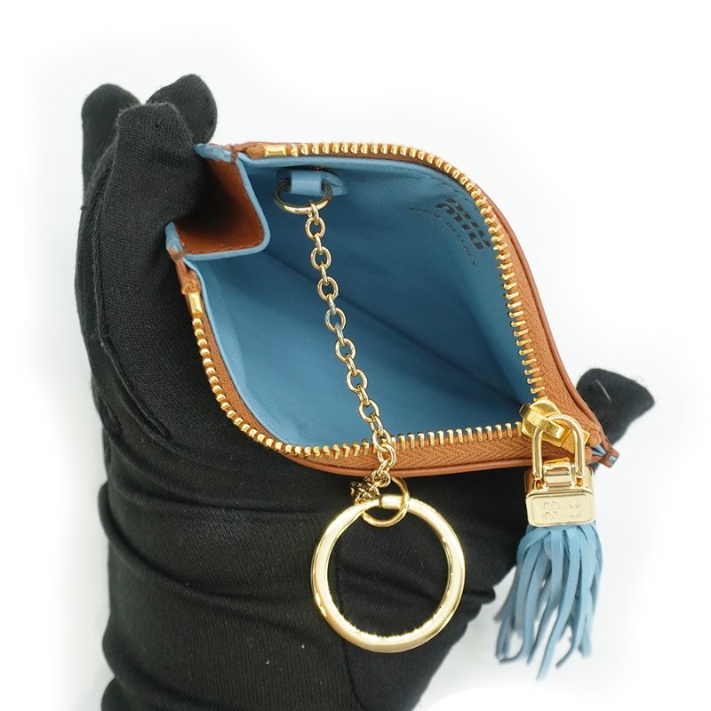 Miu Miu 小牛皮天藍流蘇拉鍊鑰匙卡包(5MC093-咖)-4