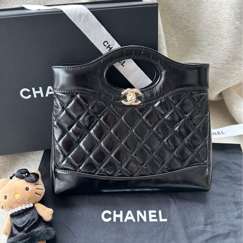 【配件：小票 防塵袋 💕】Chanel 25k 31bag mini  黑金 黑色 金扣 油蠟皮 鏈條可拆卸 手提 單肩 斜挎-0