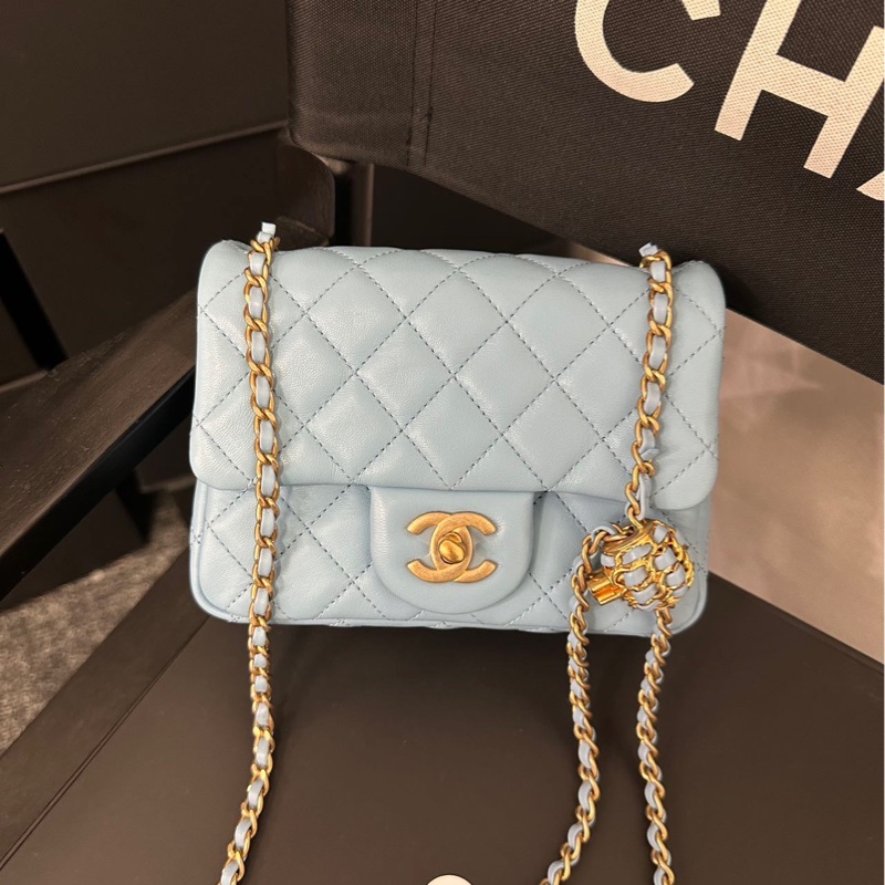 【配件：盒子 防塵袋 💕】Chanel 22s 核桃球 方胖子 霧霾藍色-0