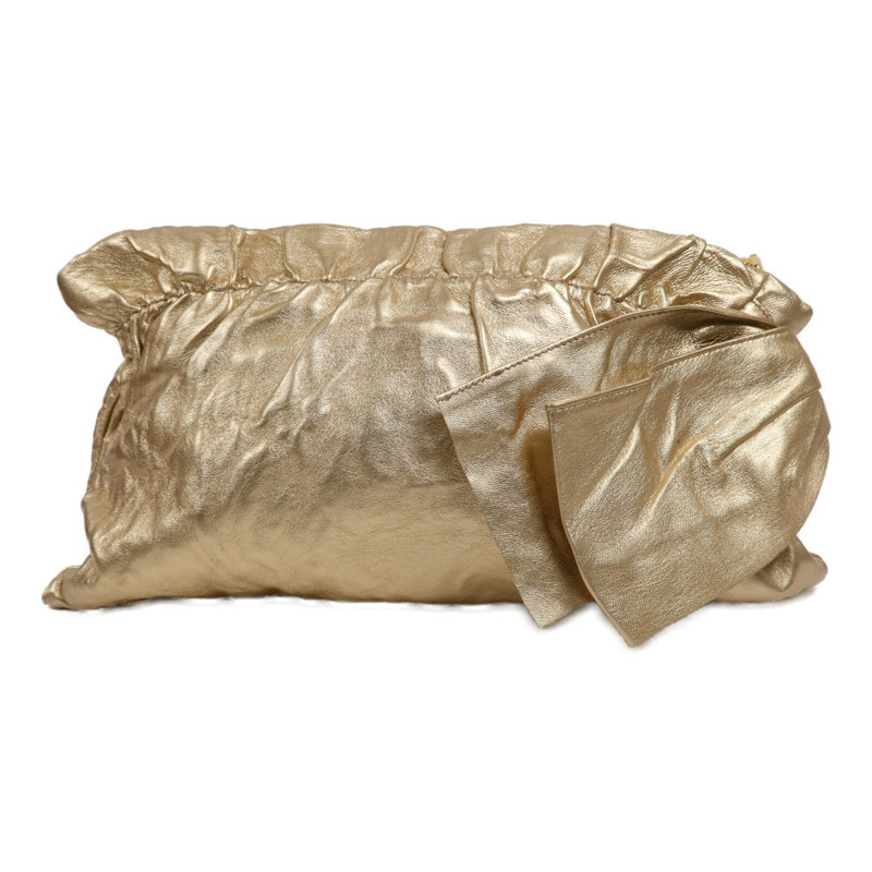 PRADA 牛皮皮革Pouch金扣手拿包-1