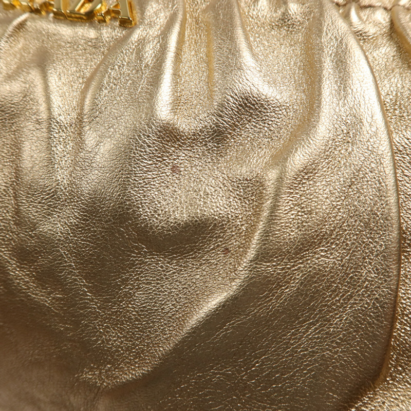 PRADA 牛皮皮革Pouch金扣手拿包-10