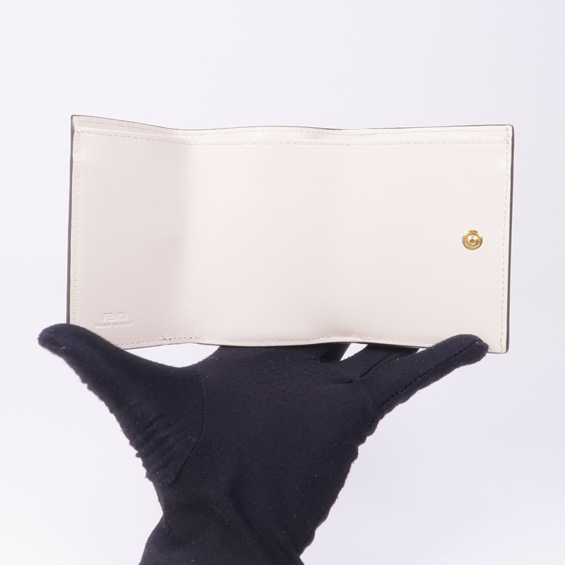FENDI 牛皮皮革Tri-Fold Wallet金扣錢包-12