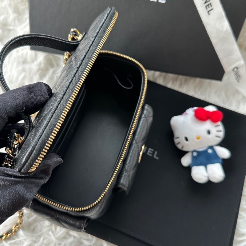 【配件：帶票大全套 💕】Chanel 25p cargo 長盒子 相機包 小號 盒子包 化妝包 黑金 黑色 金扣 荔枝牛皮 手提 單肩 斜挎-5