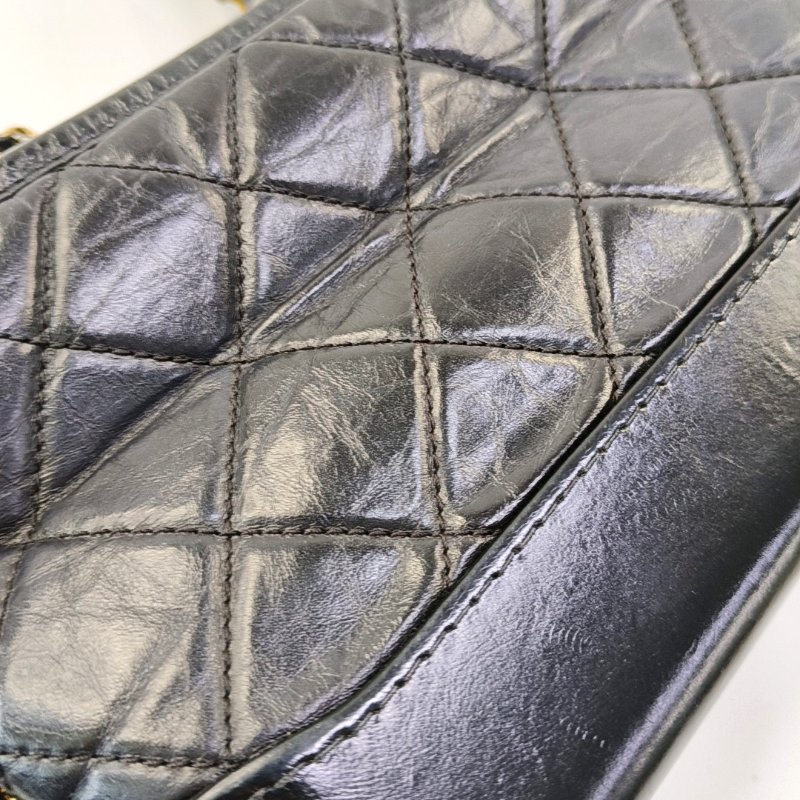 CHANEL GABRIELLE小號黑色牛皮菱格紋絎縫流浪包斜挎包單肩包金色銀色釕色五金28開可拆卸肩帶-11