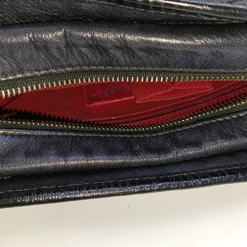 CHANEL GABRIELLE小號黑色牛皮菱格紋絎縫流浪包斜挎包單肩包金色銀色釕色五金28開可拆卸肩帶-16