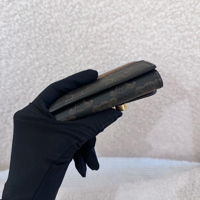 【全🆕】CELINE 凱旋門二合一錢包卡包金屬大鎖扣老花滿印合成革 銀包 card holder 女款 棕色-4