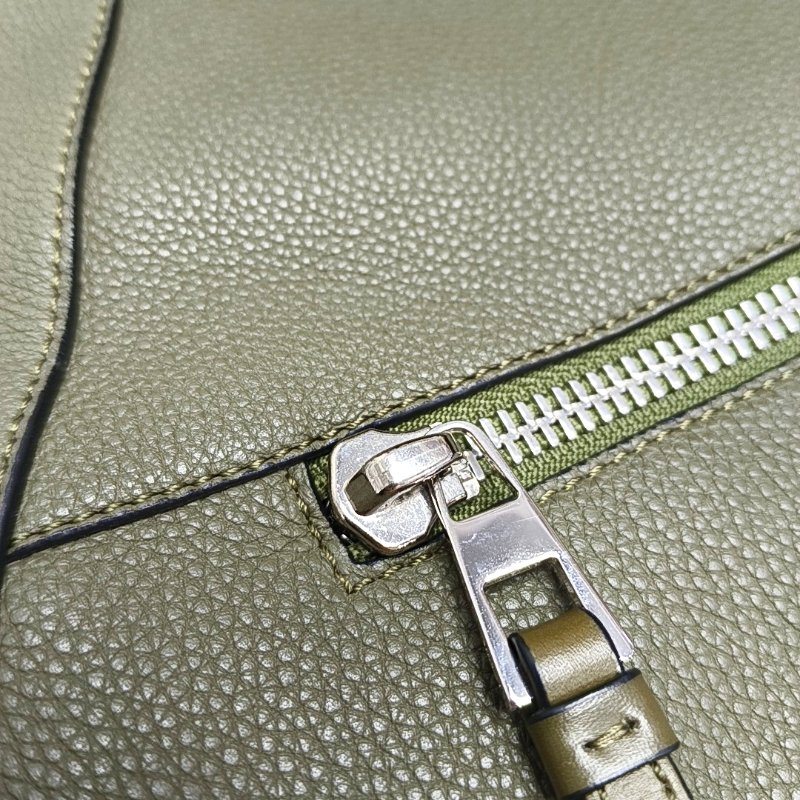 LOEWE Puzzle 綠色牛皮幾何包單肩包銀色五金可拆卸肩帶-9