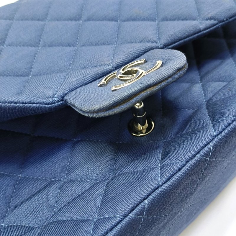 CHANEL CLASSIC FLAP Maxi超大號藍色織物菱格紋絎縫Jumbo單肩包斜挎包 銀色五金 13開-7