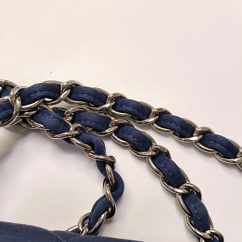 CHANEL CLASSIC FLAP Maxi超大號藍色織物菱格紋絎縫Jumbo單肩包斜挎包 銀色五金 13開-12