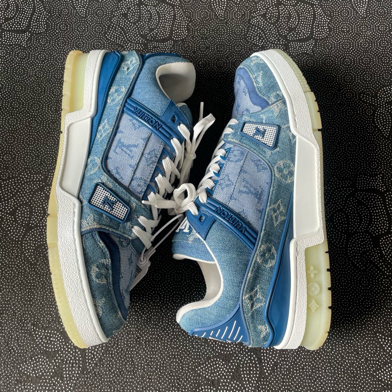 01544 lv藍色牛仔trainer,41碼無盒,成色近新磨損小,鞋底满星-4