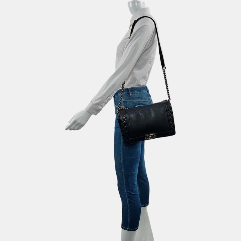 CHANEL BOY CHANEL 大號 黑色荔枝紋新牛皮菱格紋絎縫斜挎包 釕色五金 18開 可拆卸肩帶-1