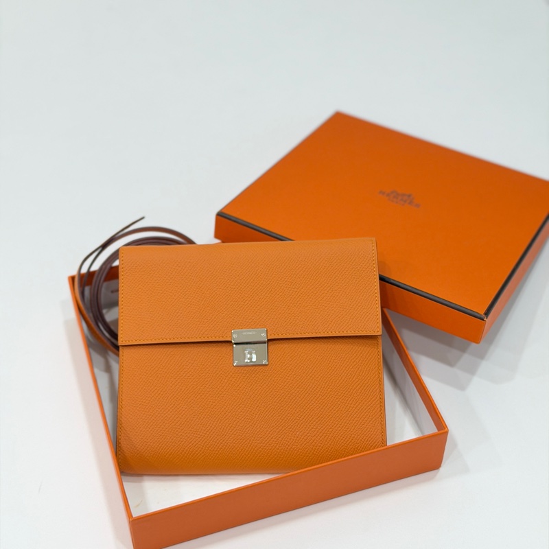 hermes 愛馬仕 clic 16 經典橙 愛馬仕橘 銀釦 手拿包 晚宴包 斜背包 側背包 肩背包-1