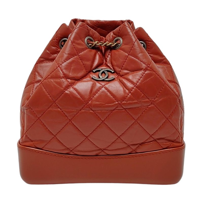 CHANEL GABRIELLE小號磚紅色牛皮萎格紋絎縫雙肩包 金色銀色釕色五金 26開 9.8新-0