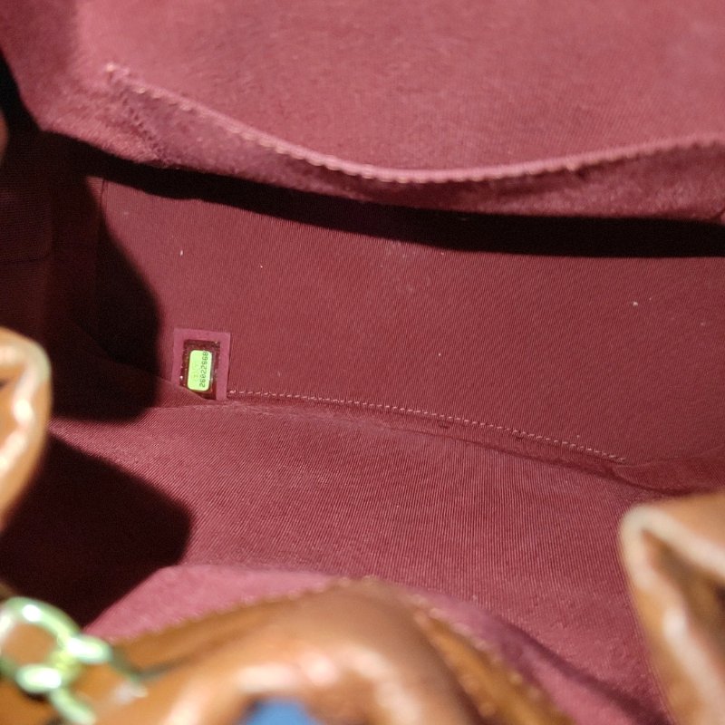 CHANEL GABRIELLE小號磚紅色牛皮萎格紋絎縫雙肩包 金色銀色釕色五金 26開 9.8新-11