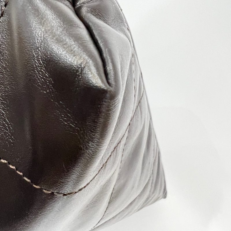 Chanel 摩卡色牛皮霧銀釦22小號肩背包-5