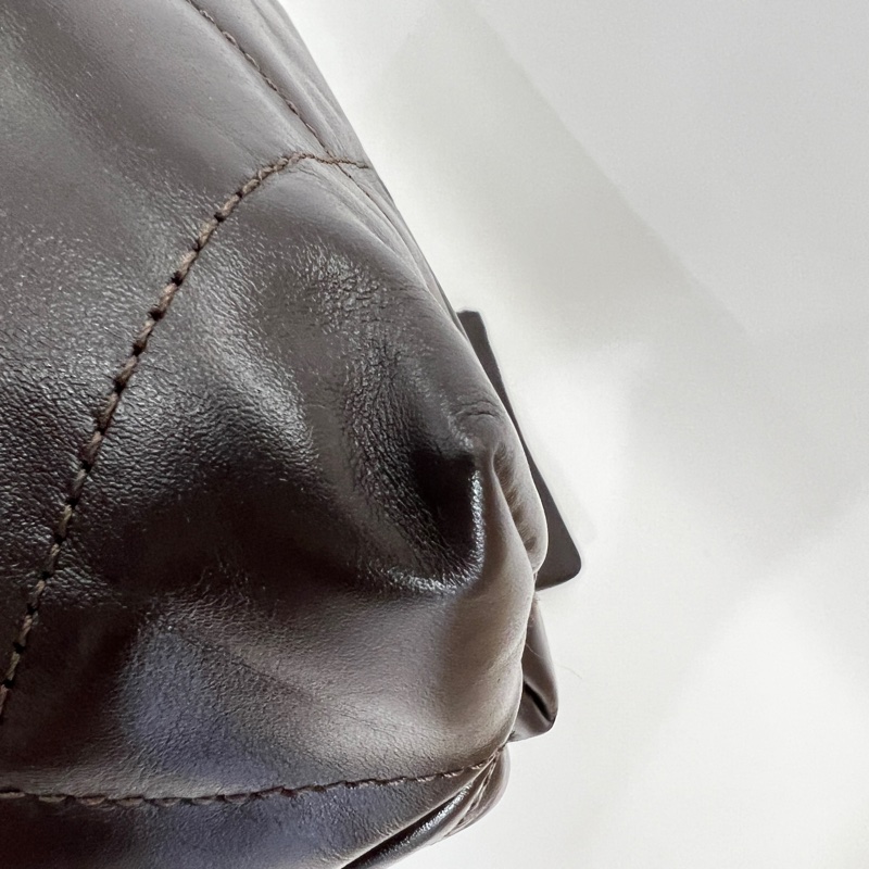 Chanel 摩卡色牛皮霧銀釦22小號肩背包-6