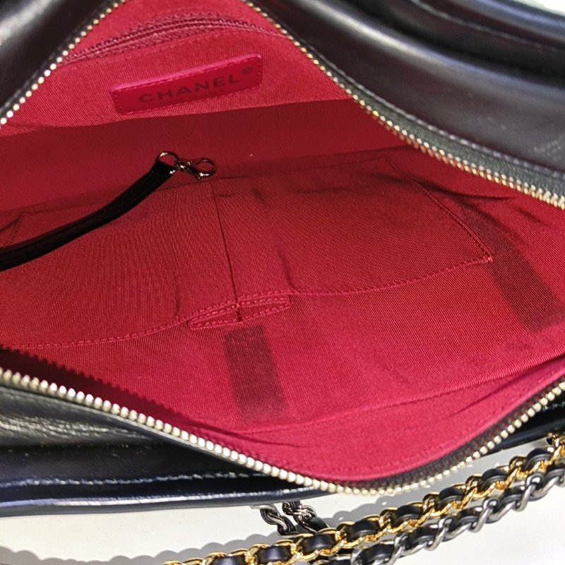 CHANEL GABRIELLE 中號 黑色牛皮絎縫V紋流浪包斜挎包單肩包 金色銀色釕色五金 29開-6