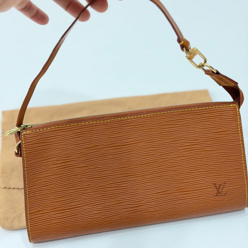 LV 路易威登 EPI 南瓜 水波紋 麻將包 腋下包 手提包 手挽包 手拿包-8