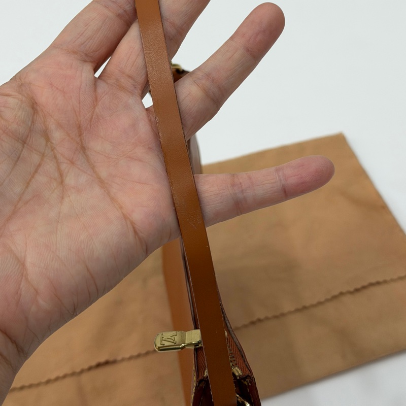 LV 路易威登 EPI 南瓜 水波紋 麻將包 腋下包 手提包 手挽包 手拿包-24