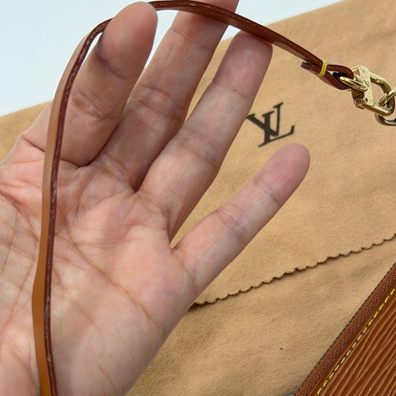 LV 路易威登 EPI 南瓜 水波紋 麻將包 腋下包 手提包 手挽包 手拿包-25