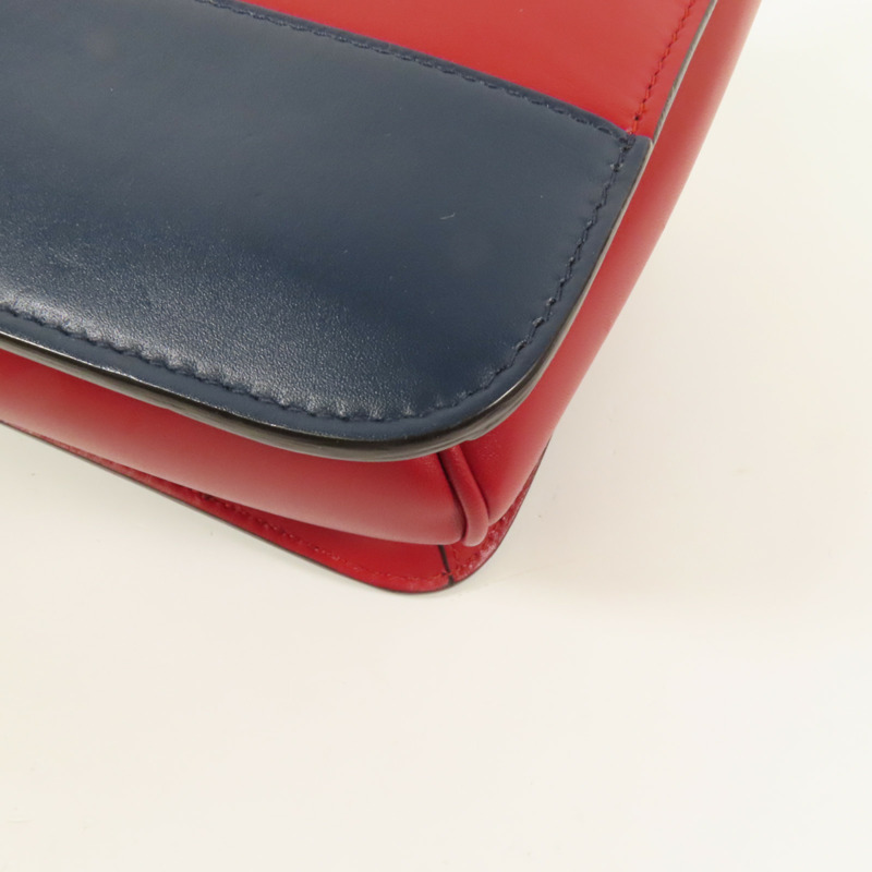 GUCCI 【激減優惠】牛皮皮革Queen Margaret Bee金扣肩背袋-12