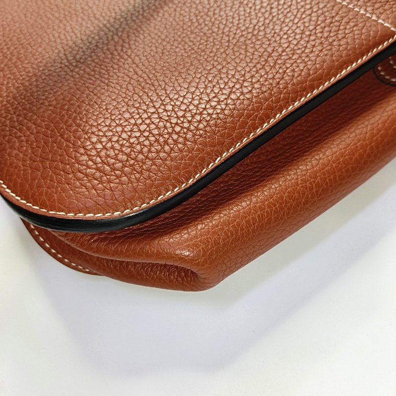 HERMÈS Halzan 31 黃褐色Clemence 牛皮馬蹄包單肩包 銀色五金A刻 可拆卸肩帶 9.9新-9