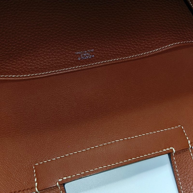 HERMÈS Halzan 31 黃褐色Clemence 牛皮馬蹄包單肩包 銀色五金A刻 可拆卸肩帶 9.9新-10