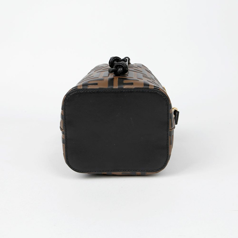 FENDI Montrezo 迷你水桶手提包 8BS010-5