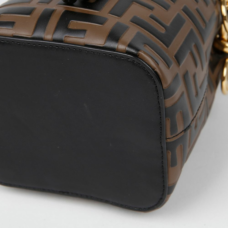 FENDI Montrezo 迷你水桶手提包 8BS010-6