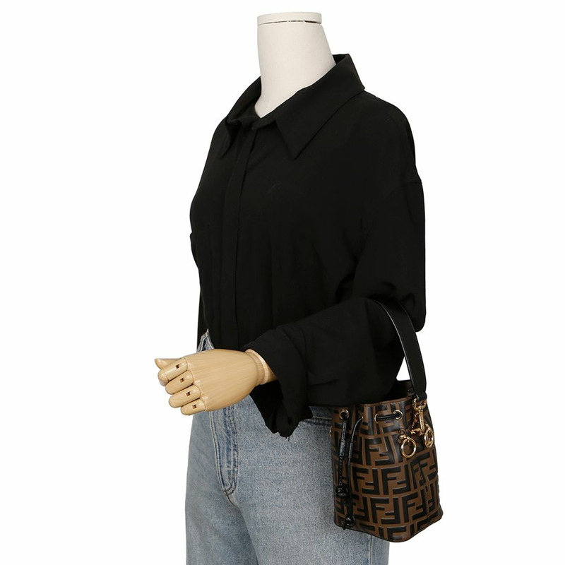 FENDI Montrezo 迷你水桶手提包 8BS010-9