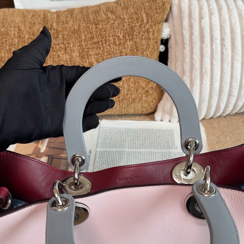 【近新閒置品】Dior 迪奧 櫻花粉錫器灰雙拼色牛皮VIP托特手提包-13