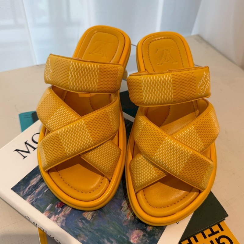 LV Venice黃色魔術貼交叉拖鞋-0