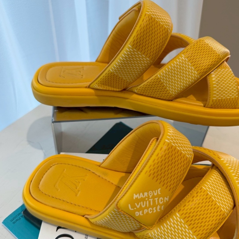 LV Venice黃色魔術貼交叉拖鞋-3
