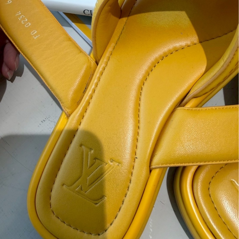 LV Venice黃色魔術貼交叉拖鞋-14