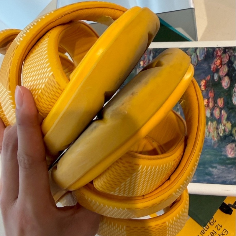 LV Venice黃色魔術貼交叉拖鞋-18