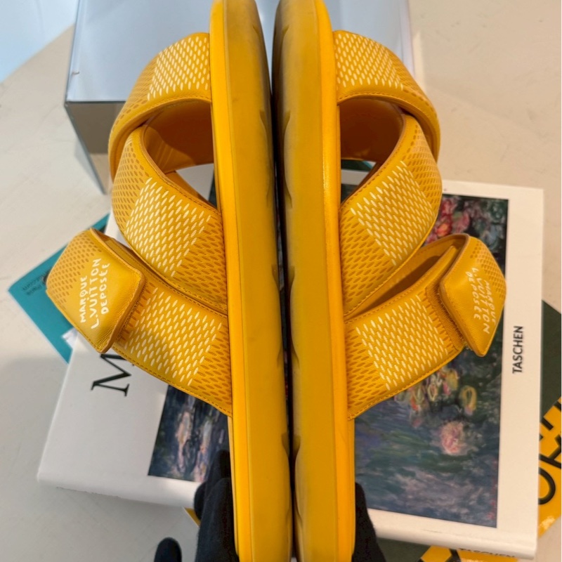 LV Venice黃色魔術貼交叉拖鞋-20