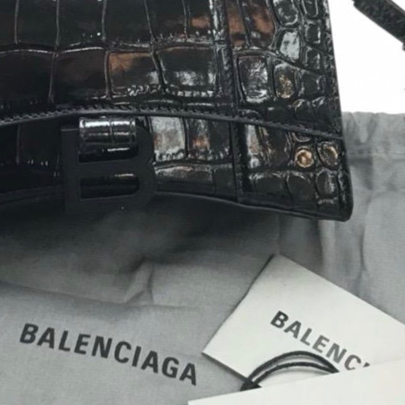 Balenciaga hourglass black logo-4