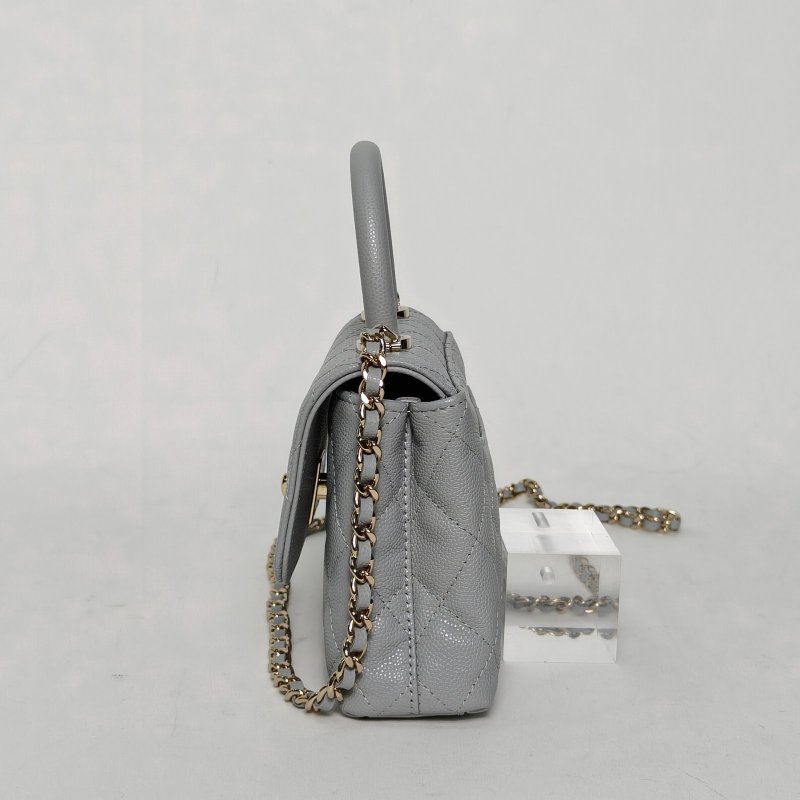 CHANEL CocoHandle15.5灰色荔枝牛皮鐳射標金扣肩背包-1