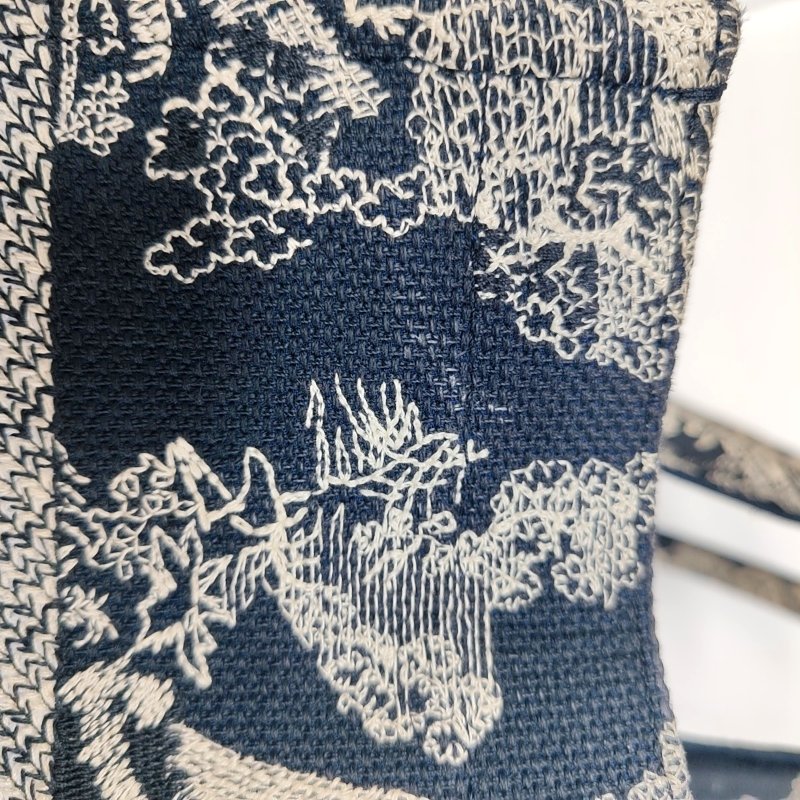 DIOR Book Tote 中號深藍色帆布刺繡提花手提包單肩包 9.8新-10