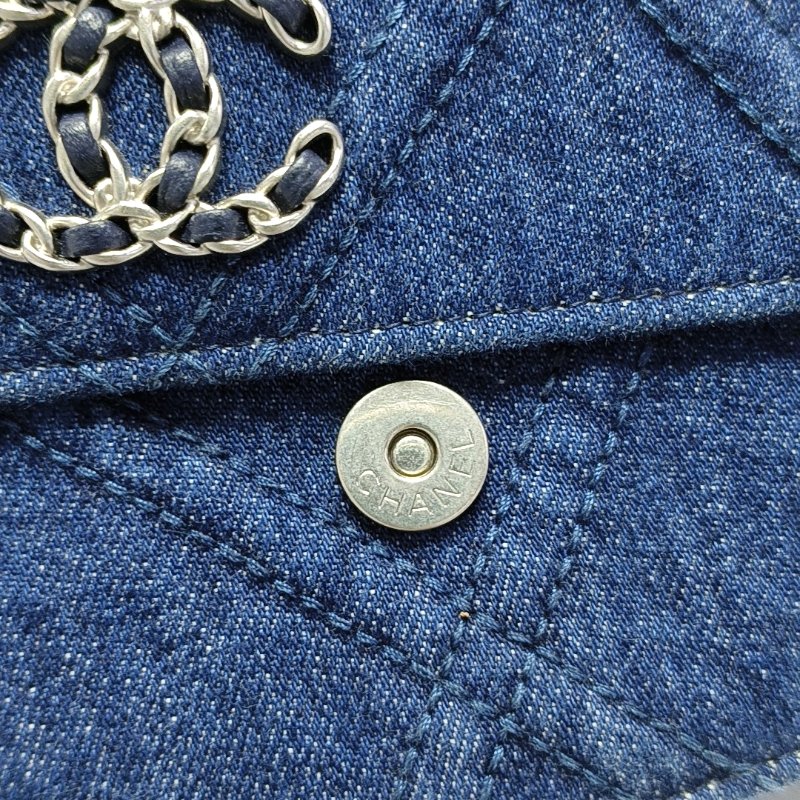 CHANEL 19 WOC深藍色牛仔布菱格紋絎縫斜挎包手提包單肩包 金色銀色釕色五金-10