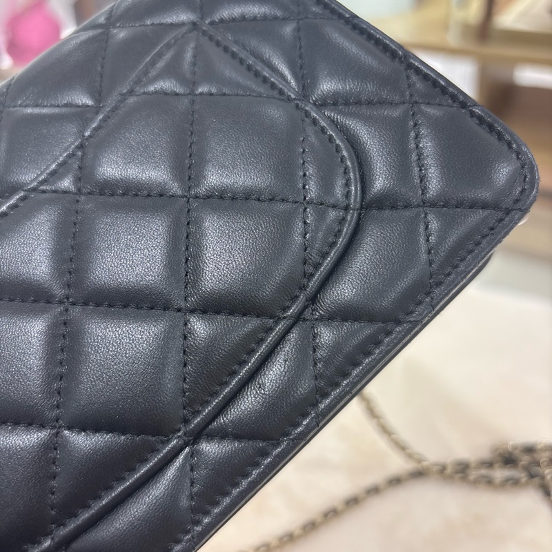 Chanel WOC 珍珠CC logo 二手-17